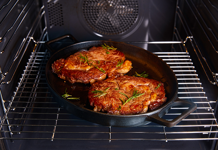 Steak im Backofen ruhen lassen